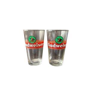Vintage Budweiser Bud Set Lot Of 2 Beer Bar Pint Glasses Timeless Classic Unique